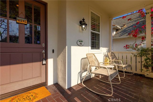 82 Winslow Lane, Irvine, CA 92620