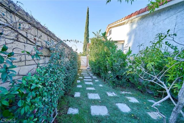 2504 Royale Place, Fullerton, CA 92833