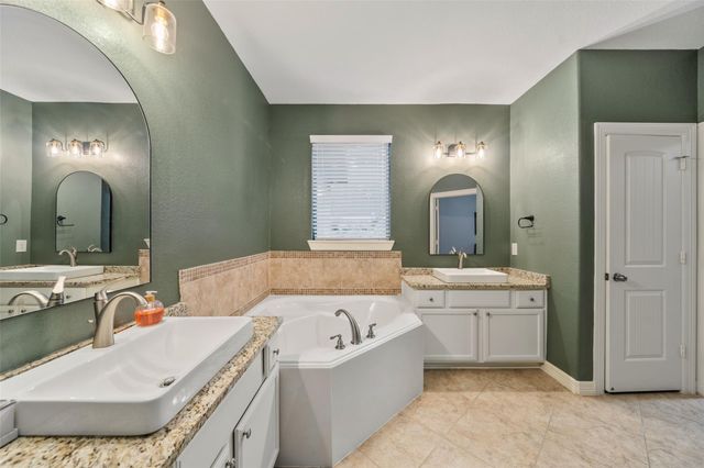 15311 Kenny Drive, Tomball, TX 77377