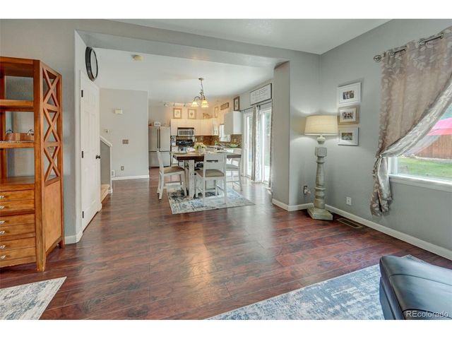 3317 S Nelson St, Lakewood, CO 80227