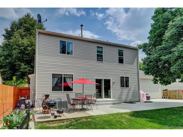 3317 S Nelson St, Lakewood, CO 80227