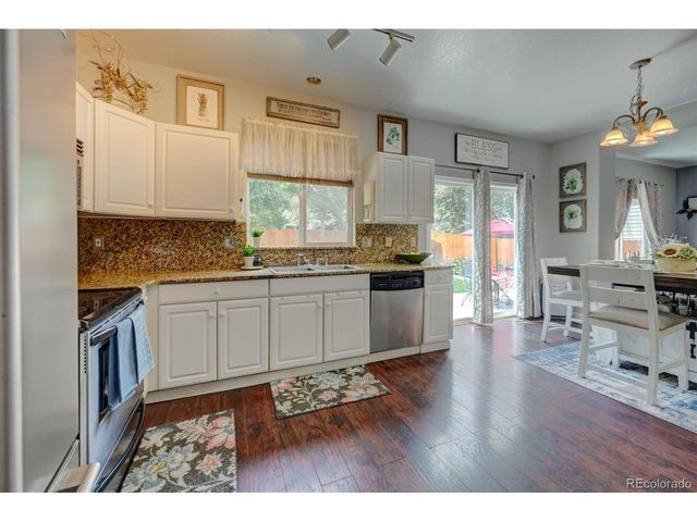 3317 S Nelson St, Lakewood, CO 80227