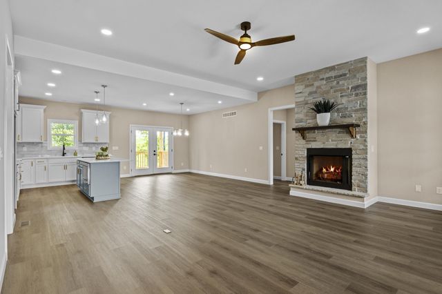 545 Boones Creek Road, Lancaster, KY 40444