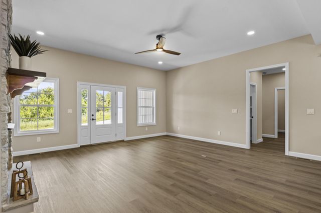 545 Boones Creek Road, Lancaster, KY 40444
