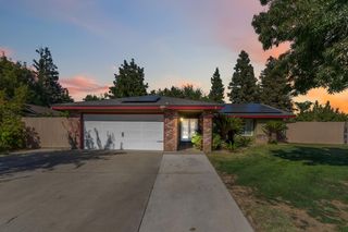 5521 E Illinois Avenue, Fresno, CA 93727