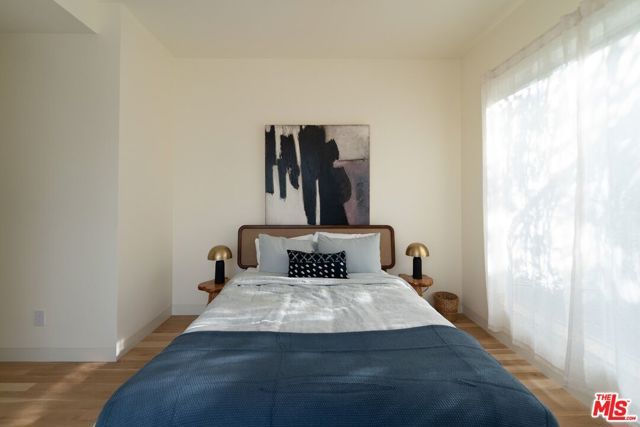 1264 Hyperion Avenue, Los Angeles, CA 90029