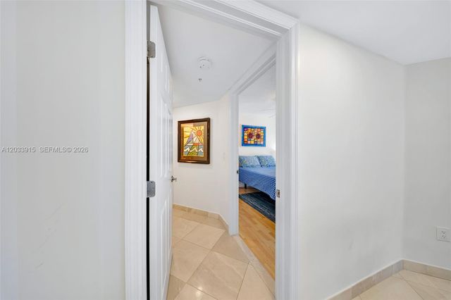 6301 Collins Avenue 1708, Miami Beach, FL 33141
