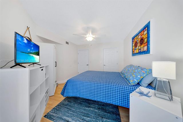 6301 Collins Avenue 1708, Miami Beach, FL 33141