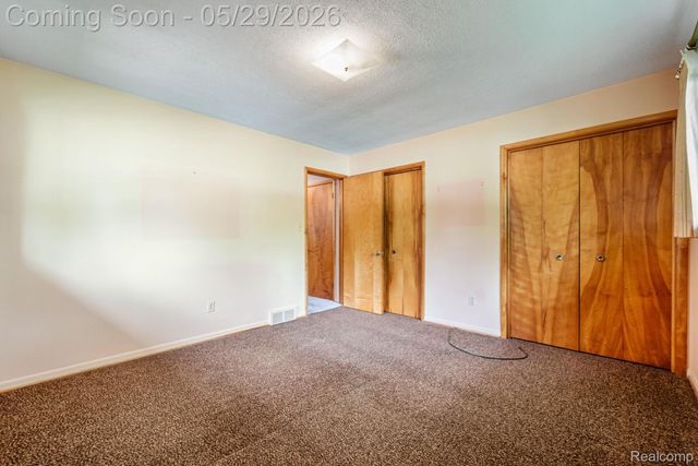 38230 Chartier Street, Harrison Charter Township, MI 48045