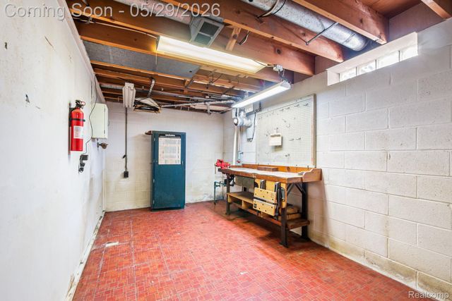 38230 Chartier Street, Harrison Charter Township, MI 48045