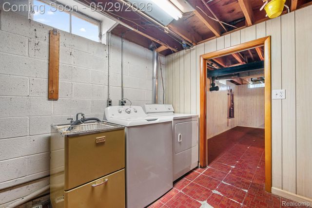 38230 Chartier Street, Harrison Charter Township, MI 48045
