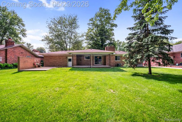 38230 Chartier Street, Harrison Charter Township, MI 48045
