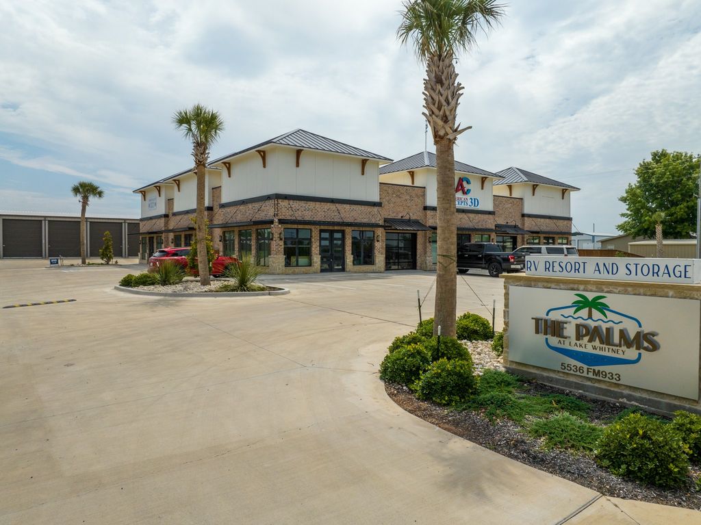 5536 Fm 933 101, Whitney, TX 76692