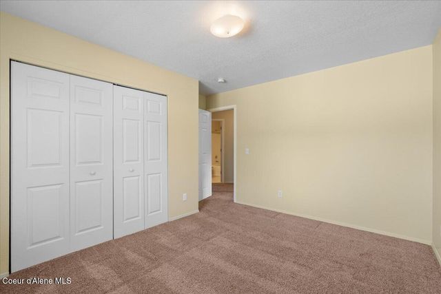 673 E Cloverleaf Dr, Hayden, ID 83835