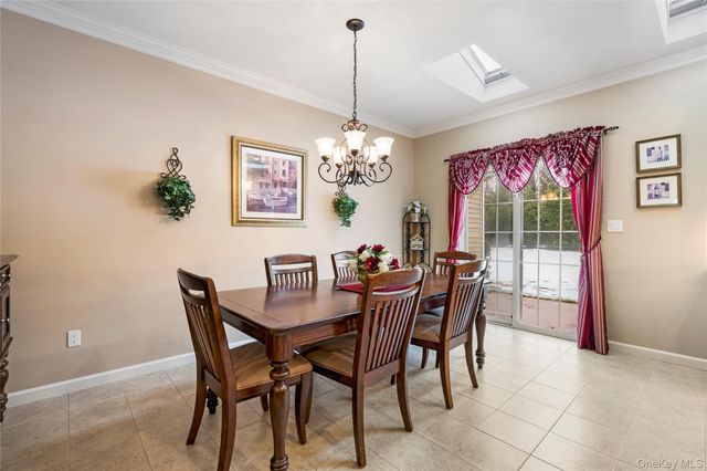 5 Newcastle Court, Riverhead, NY 11901