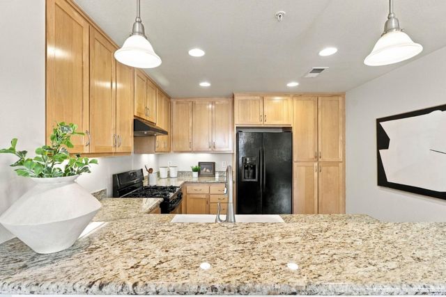 40750 Greystone Terrace, Fremont, CA 94538