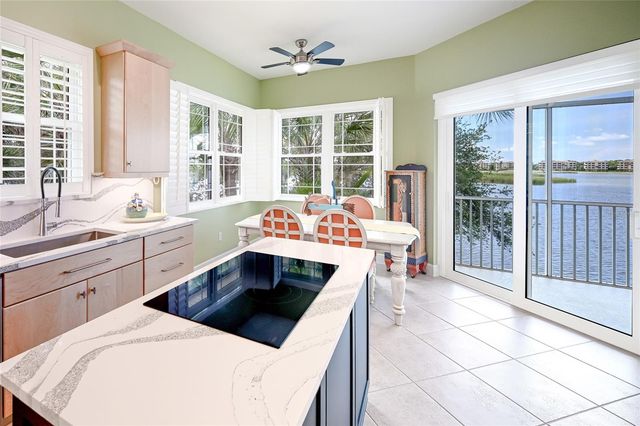 6435 MOORINGS POINT CIRCLE 201, Lakewood Ranch, FL 34202