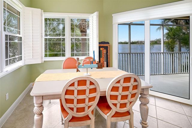 6435 MOORINGS POINT CIRCLE 201, Lakewood Ranch, FL 34202