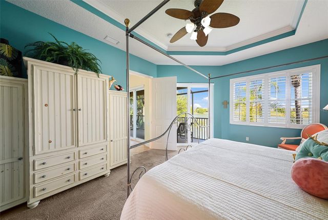 6435 MOORINGS POINT CIRCLE 201, Lakewood Ranch, FL 34202