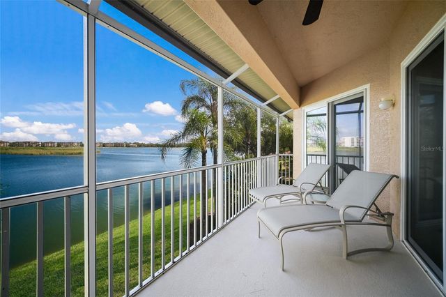 6435 MOORINGS POINT CIRCLE 201, Lakewood Ranch, FL 34202