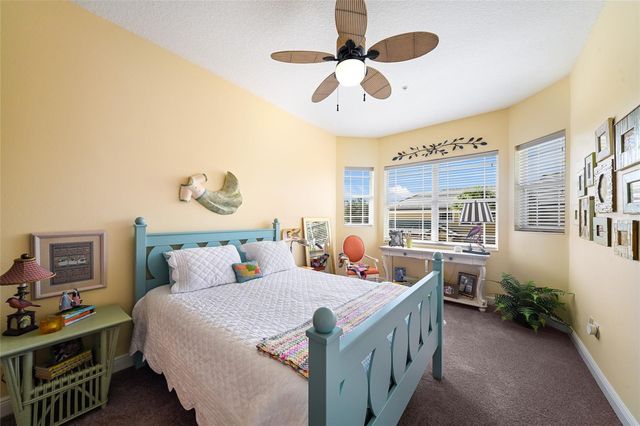 6435 MOORINGS POINT CIRCLE 201, Lakewood Ranch, FL 34202
