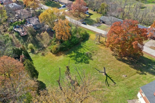 668 Ridgeway Drive, Taylor Mill, KY 41015