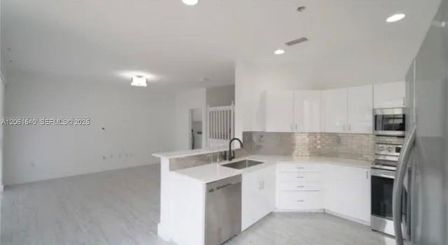 11022 NW 48th Lane, Doral, FL 33178