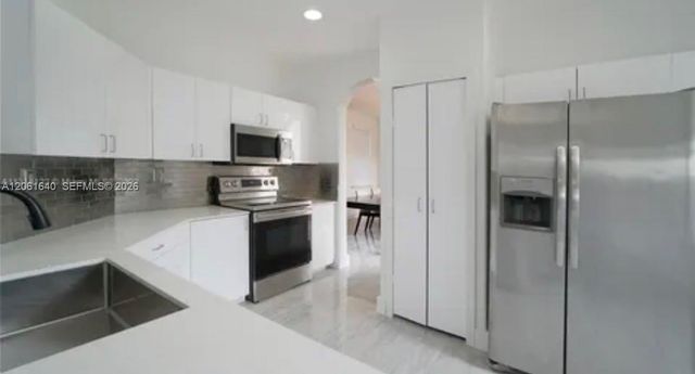 11022 NW 48th Lane, Doral, FL 33178