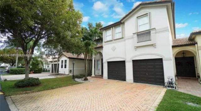 11022 NW 48th Lane, Doral, FL 33178
