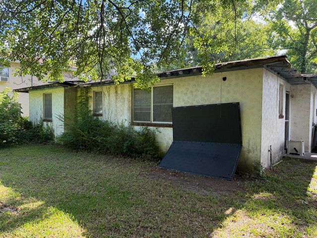 717 Tahoe Street, Charleston, SC 29407