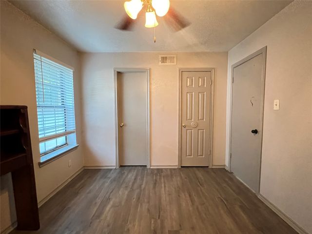 1108 N Elm Street 3, Denton, TX 76201