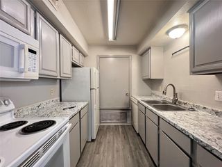 1108 N Elm Street 3, Denton, TX 76201
