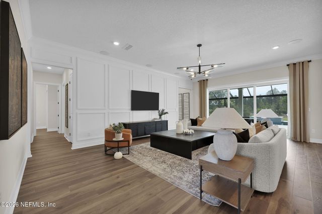 214 HEADSTREAM Drive, St. Johns, FL 32259