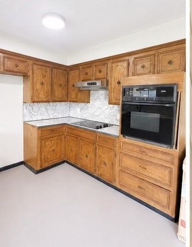 206 N Main Street, Edgewood, TX 75117