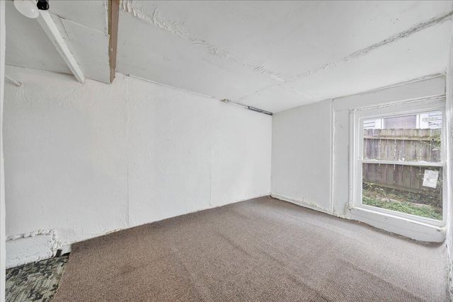 SE 604 Elm AVE, Roanoke, VA 24013