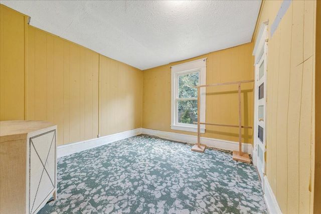 SE 604 Elm AVE, Roanoke, VA 24013