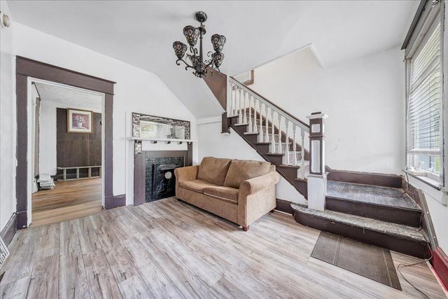 SE 604 Elm AVE, Roanoke, VA 24013