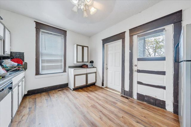 SE 604 Elm AVE, Roanoke, VA 24013