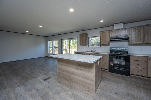 2896 Harristown Road, Saint Stephen, SC 29479