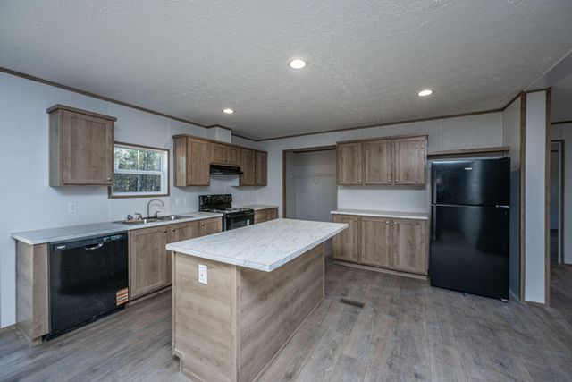 2896 Harristown Road, Saint Stephen, SC 29479