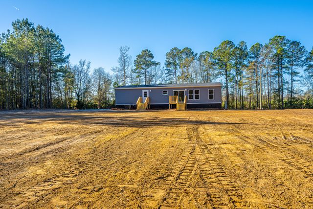 2896 Harristown Road, Saint Stephen, SC 29479
