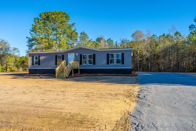 2896 Harristown Road, Saint Stephen, SC 29479