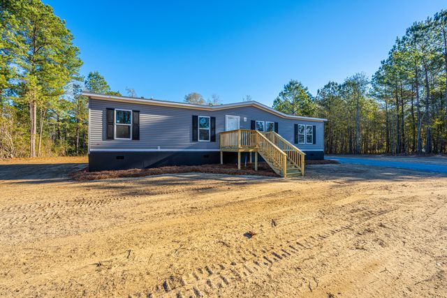 2896 Harristown Road, Saint Stephen, SC 29479