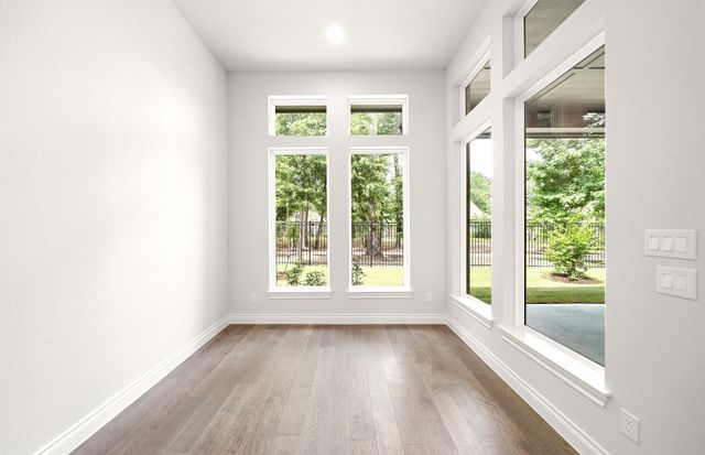 9746 Roaring River Falls Lane, Porter, TX 77365