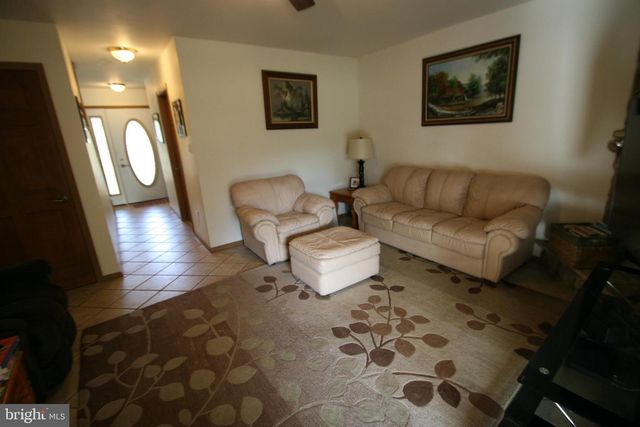 21427 SHORE VALLEY, Three Springs, PA 17264