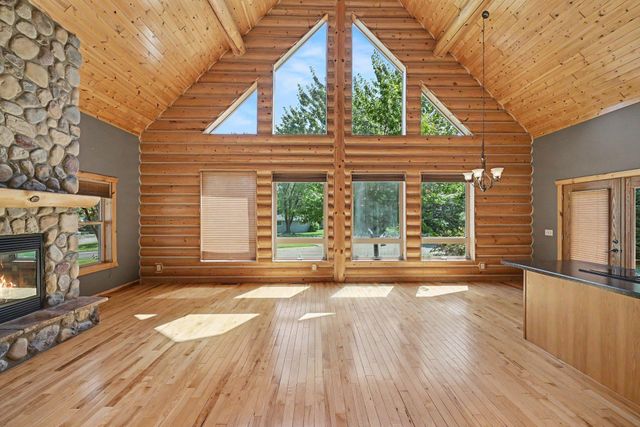 1030 Lokhorst Street, Baldwin, WI 54002