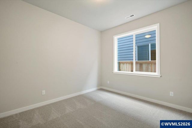 7433 SE Berg Dr, Corvallis, OR 97330