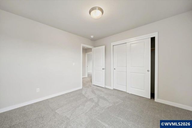 7433 SE Berg Dr, Corvallis, OR 97330
