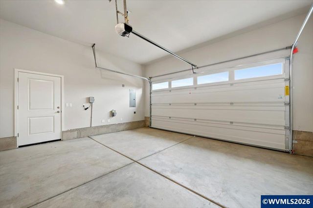 7433 SE Berg Dr, Corvallis, OR 97330