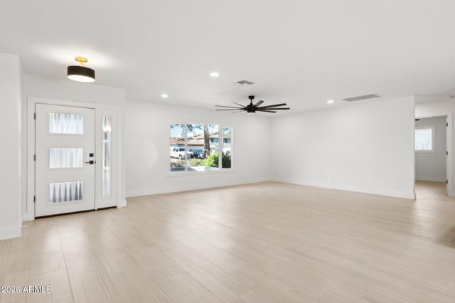 8719 E COLUMBUS Avenue, Scottsdale, AZ 85251